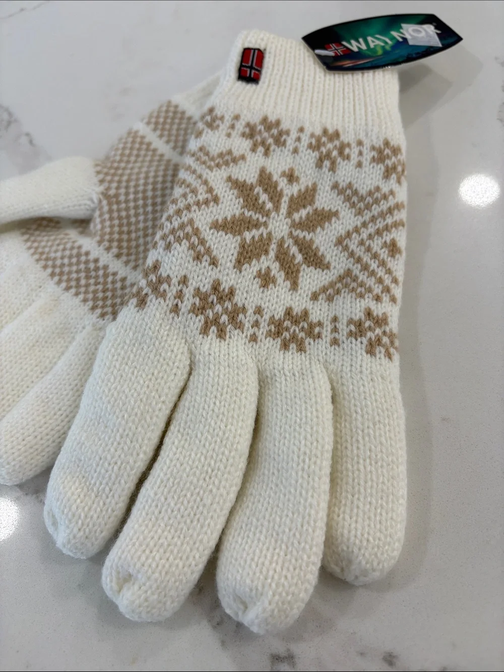 Ivory White & Tan Fair Isle Knit Fleece Lined Gloves